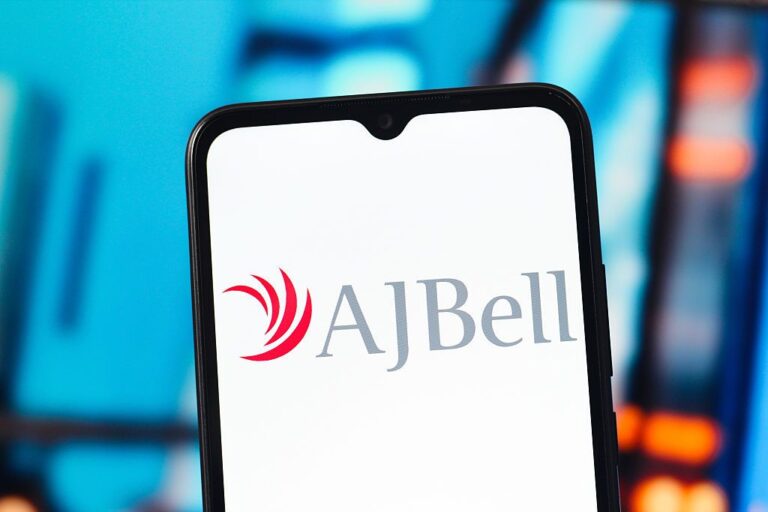 AJ Bell a un brillant avenir – voici comment jouer ses actions