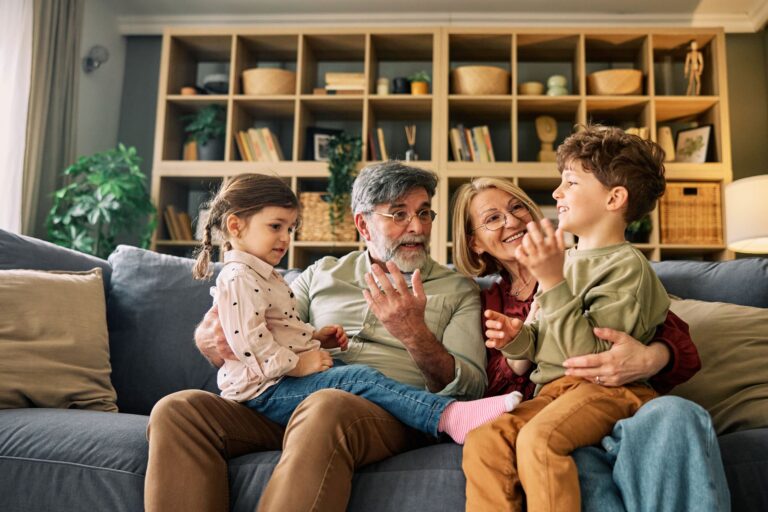 Comment les grands-parents pourraient augmenter leur pension d'État jusqu'à 7 000 £