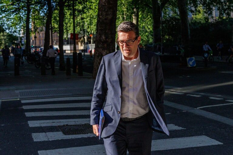 Andy Burnham peut-il sauver la bourse britannique ?