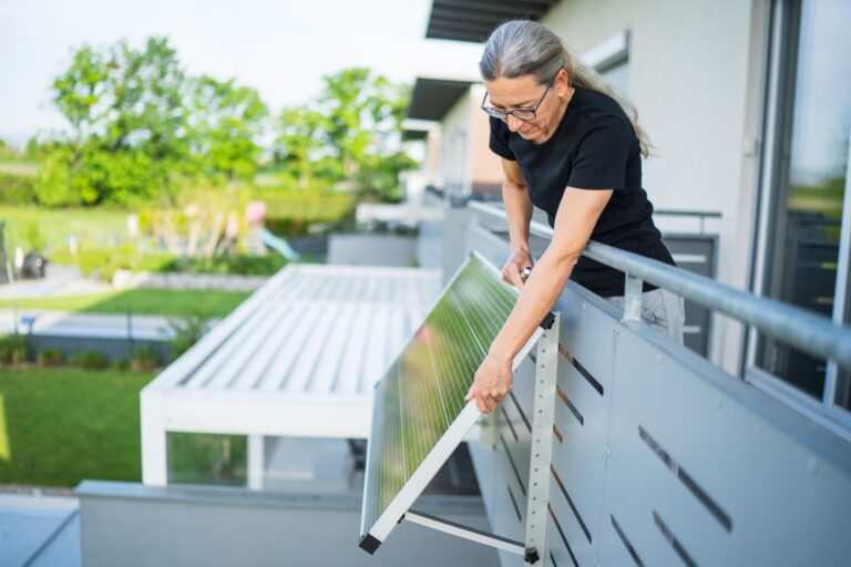 Des panneaux solaires rechargeables dans les rayons des supermarchés : vous feront-ils économiser de l’argent ?