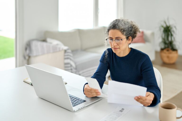 Des frais de retraite élevés pourraient-ils vous coûter de l’argent à la retraite ?