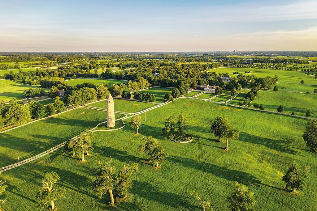 Maisons à vendre avec écuries : Castleton, Lexington, Kentucky, USA