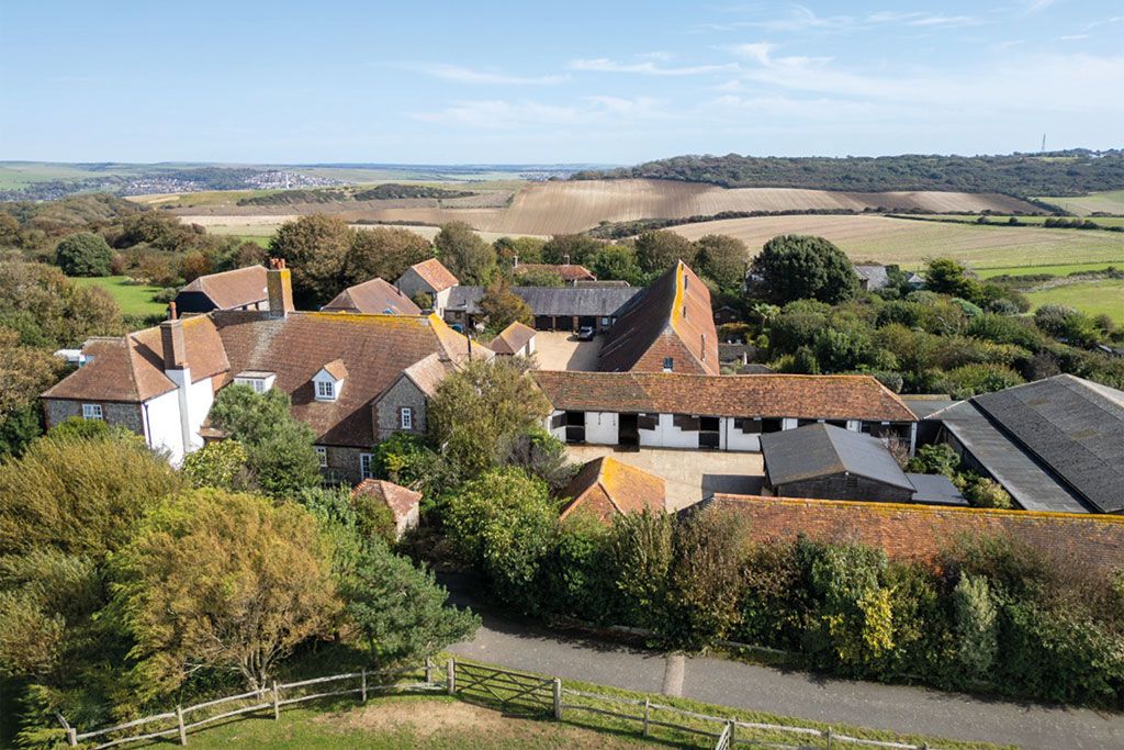 Maisons à vendre avec écuries : Hoddern Farmhouse, East Sussex