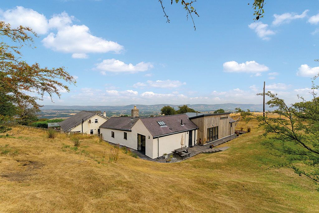 Maisons à vendre dans des endroits surélevés : Ty Fry & Ty Fry Isaf, Peniel, Denbigh, Denbighshire