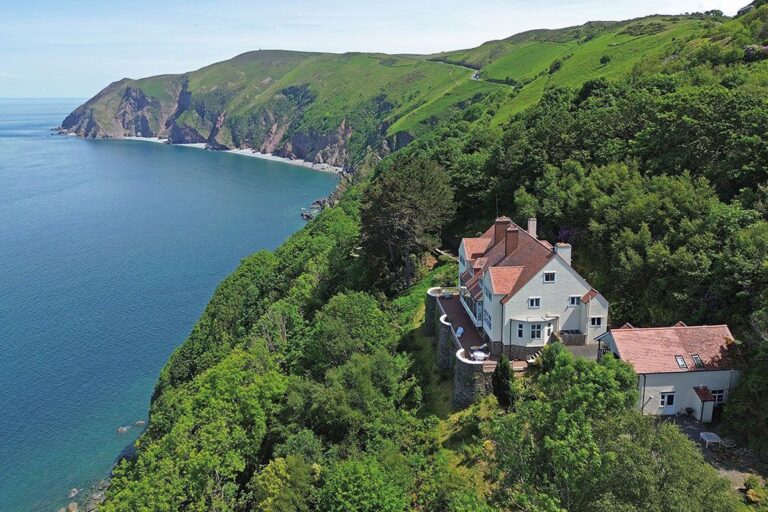 8 des meilleures maisons à vendre dans des endroits surélevés