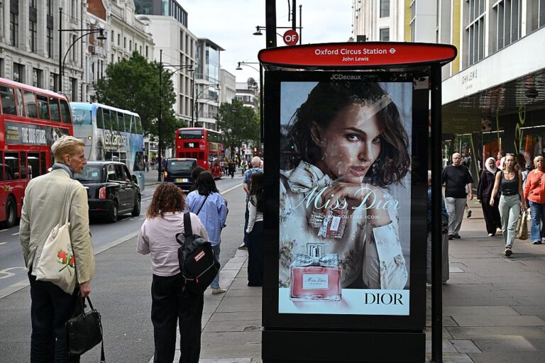 Comment JCDecaux est devenu un gagnant inattendu du boom de l’IA
